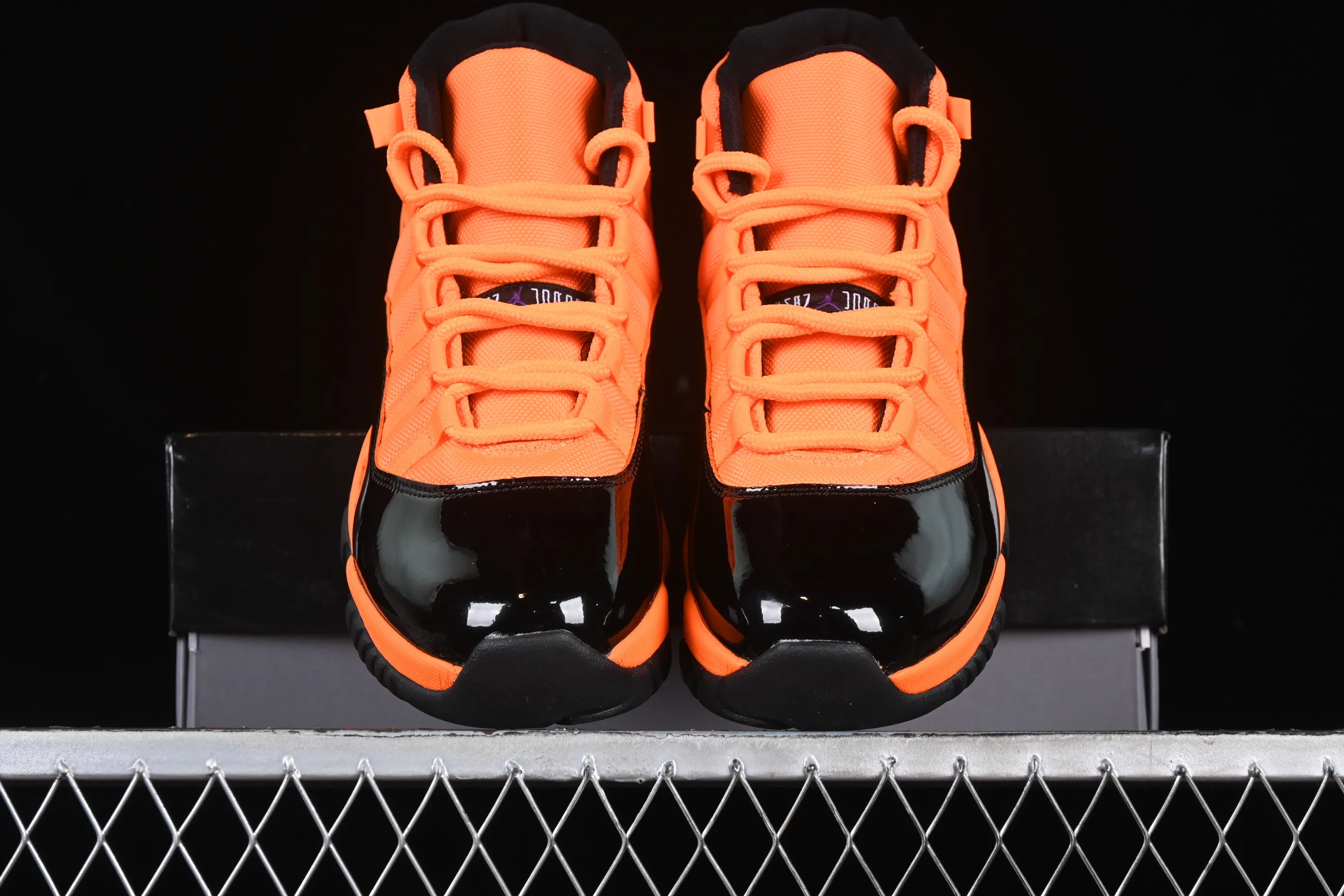 All categories Air Jordan Jordan series basketball shoes Air Jordan 11 Air Jordan 11 Retro AJ11 Joe 11 black orange high-top basketball shoes CT8012-800